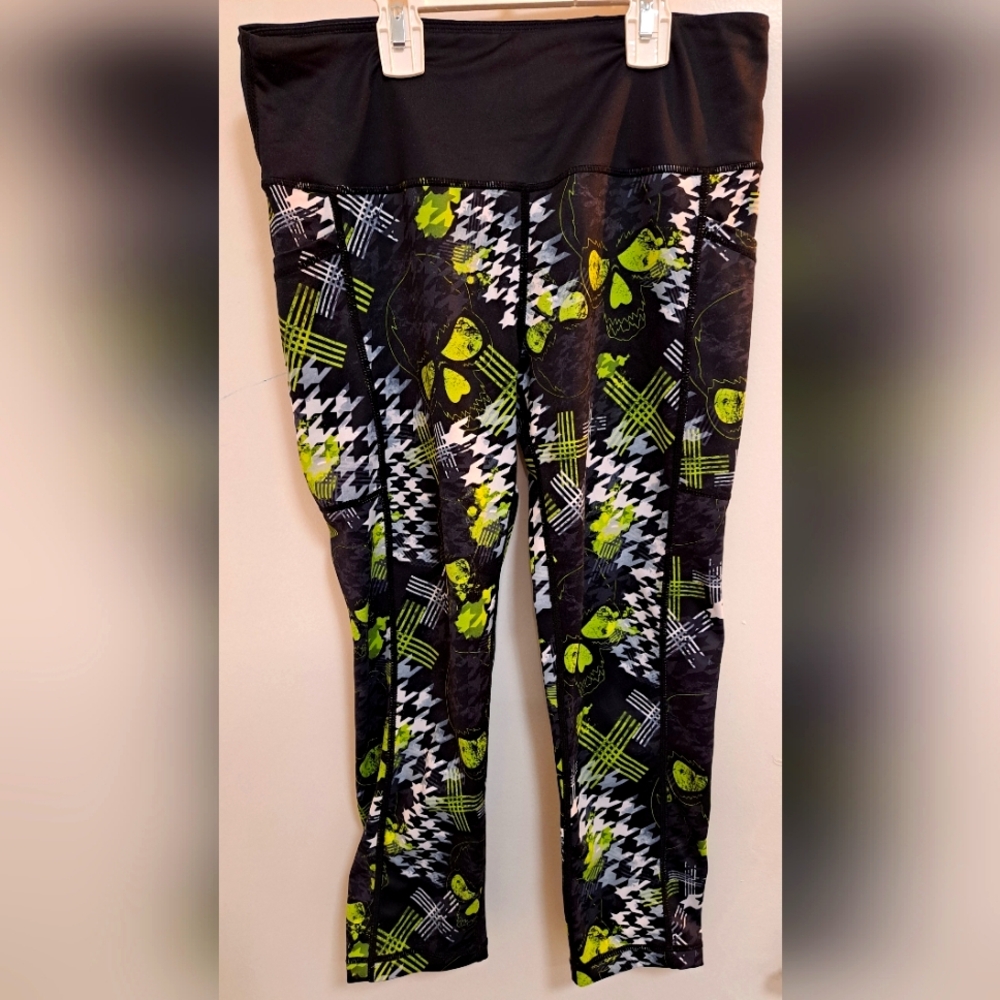 Constatly Varied Gear CVG Leggings